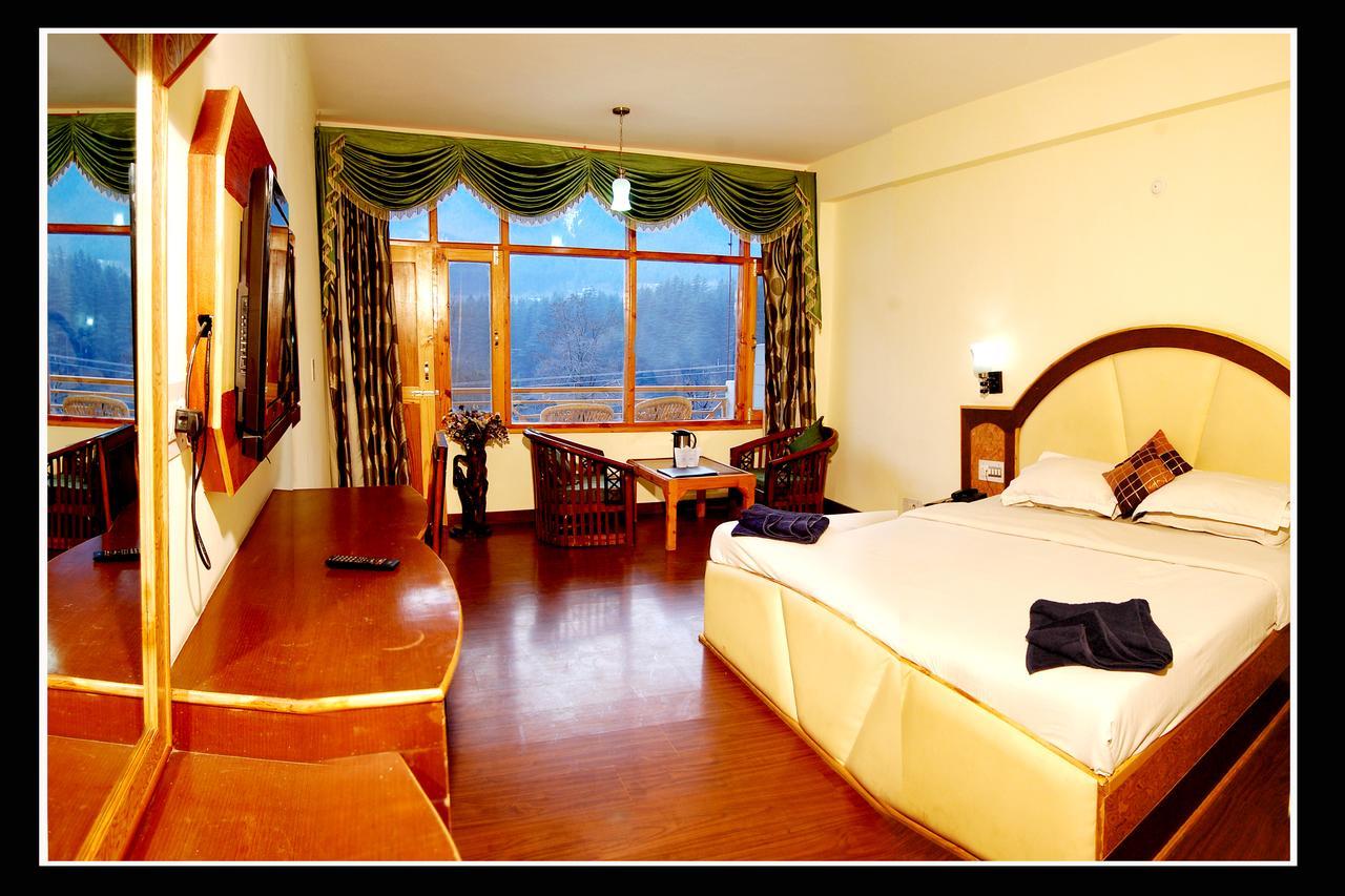 Hotel Nitesh Manāli Exterior foto