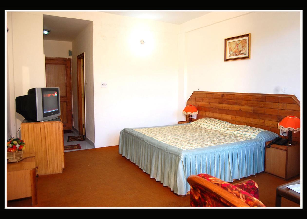 Hotel Nitesh Manāli Exterior foto